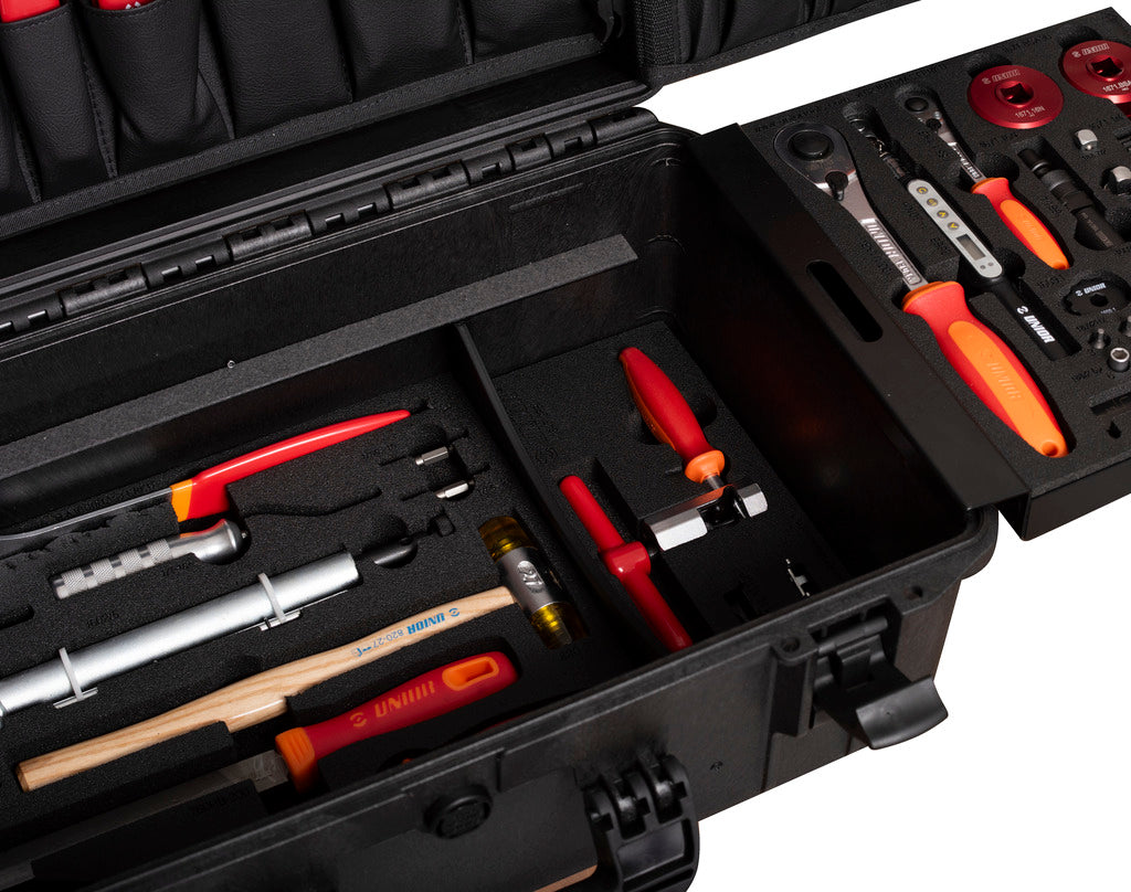 Master Tool Kit 2.0 lower compartment with ratchet, drivers and socket adapters seated in foam
