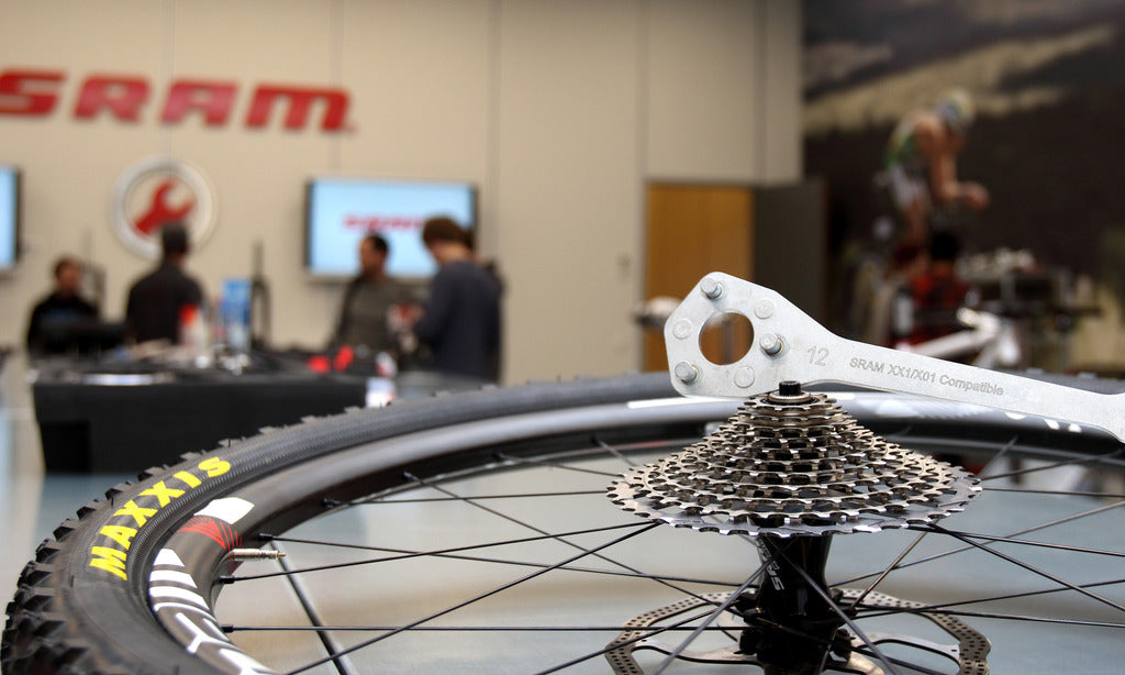 Unior Cassette Wrench 12t side seated on a SRAM cassette small cog, three pins engaged - official usage photo