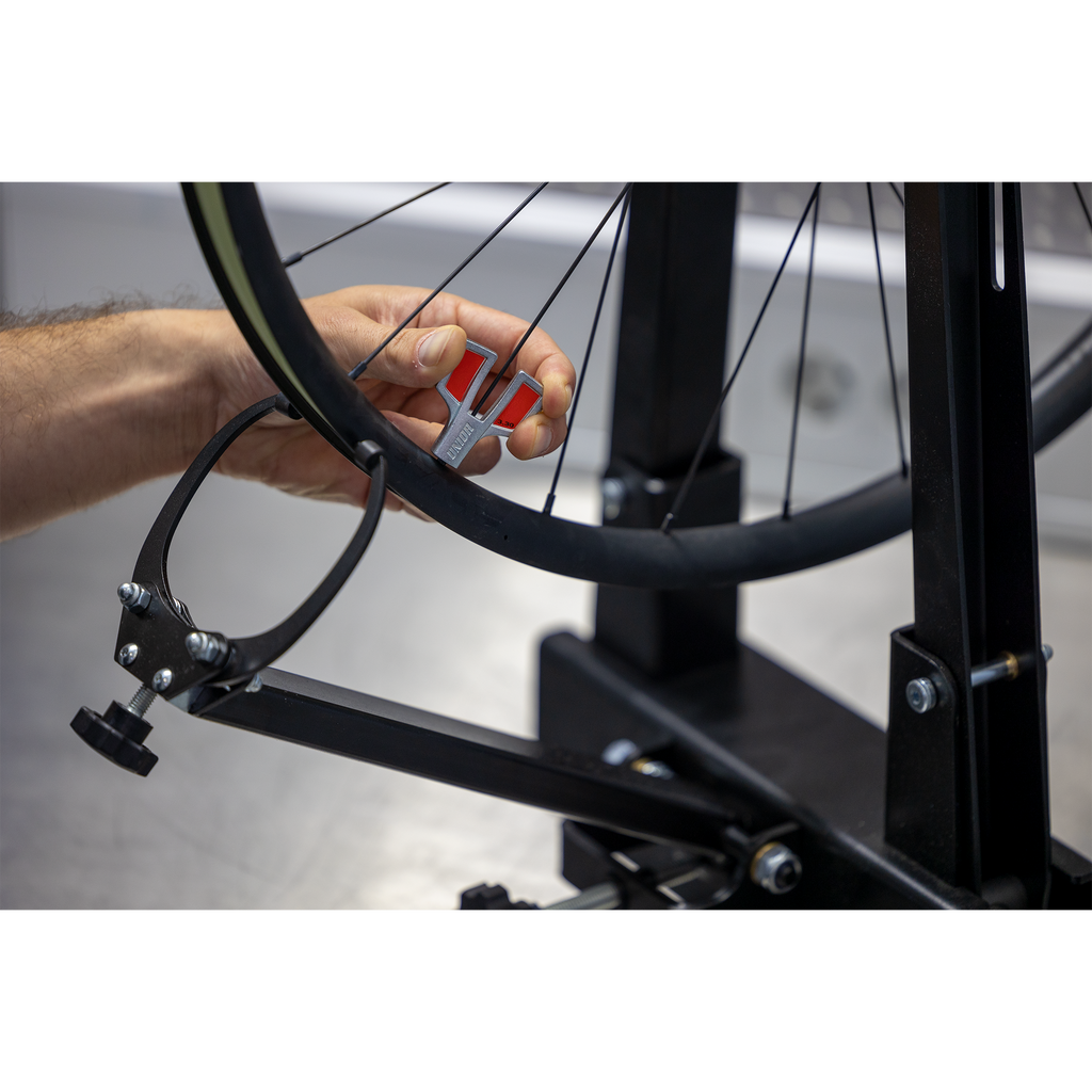Bike hand truing stand deals