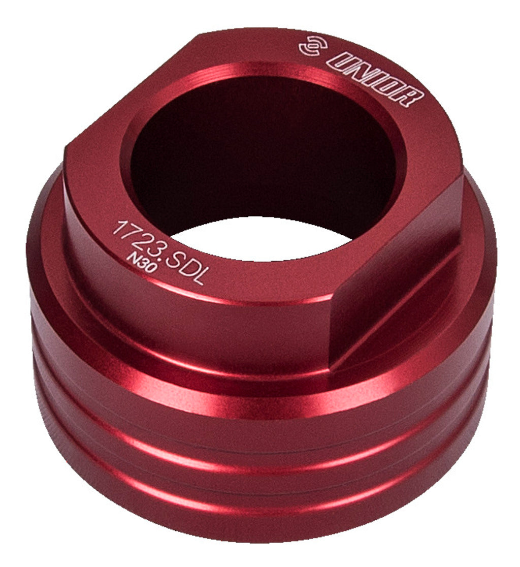 Unior Shimano Direct Mount Lockring Tool 1723.SDL from the wrench-flats side, 32 mm flats in red anodized aluminum