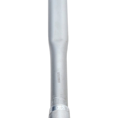 Unior 264 slipper torque wrench scale close-up showing dual Nm and Kgm markings and knurled adjustment grip