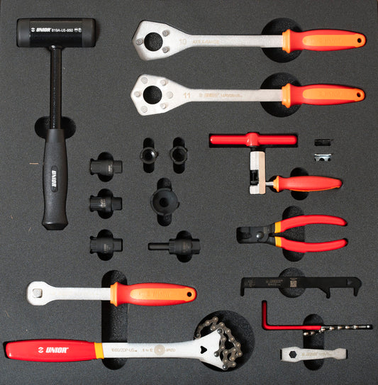 Set of tools in tray 5 for 2600A and 2600C - Torque tools and pliers