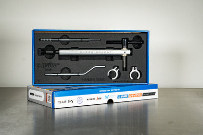 Unior Hanger Genie 1602/5 kit in foam-lined case, official tool supplier to Team Sky, Trek-Segafredo and Movistar